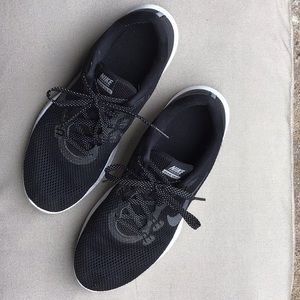 Nike Flex TR 7 size 10.5